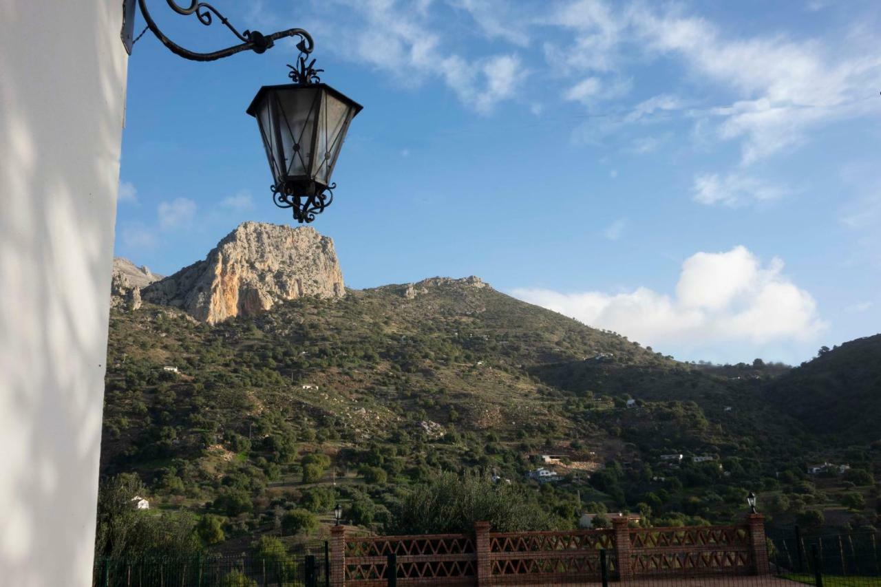 Appartamento Lagar Del Chorro Junto Caminito Del Rey Piscina Y Baloncesto Esterno foto